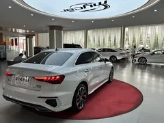 2023 Audi A3L Limousine 35 TFSI Sport, белый — фото 5
