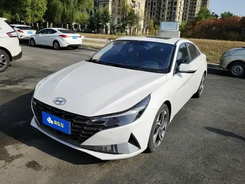 2021 Hyundai Elantra 1.5L CVT LUX Premium