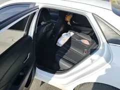 2021 Hyundai Elantra 1.5L CVT LUX Premium, белый — фото 11