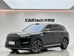 2026 Aito M7 EREV Ultra 4WD 5-seat 192-line Lidar, чёрный — фото 1