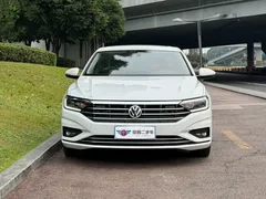 2021 Volkswagen Sagitar 280TSI DSG, белый — фото 2