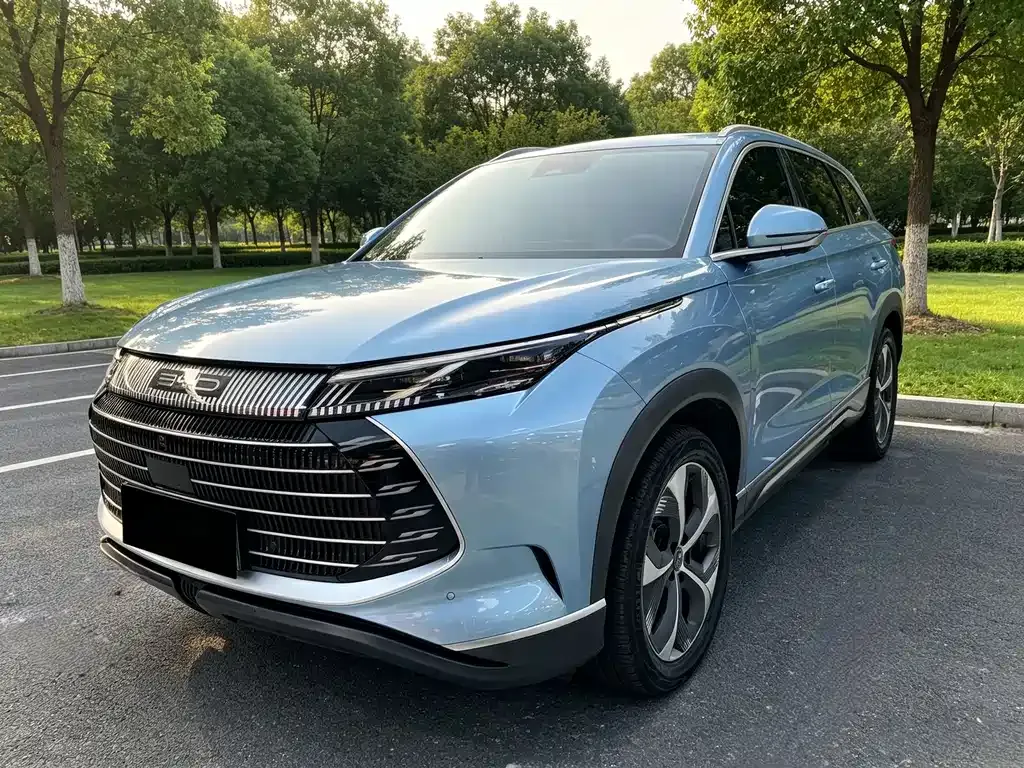 2023 BYD Frigate 07 DM-i PHEV 100km Premium