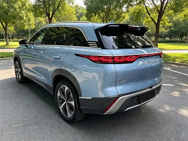 2023 BYD Frigate 07 DM-i PHEV 100km Premium