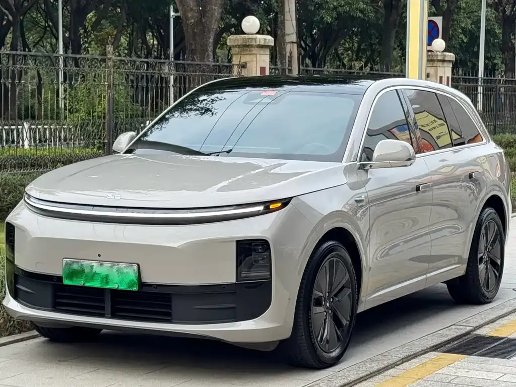 2024 Li Auto L6