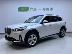2023 BMW X1, белый — фото 1