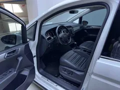 2021 Volkswagen Touran L 280TSI DSG Tuojie Edition 7-seat, белый — фото 9