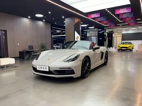 2022 Porsche 718 Spyder 2.0T