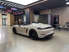 2022 Porsche 718 Spyder 2.0T, белый — фото 20