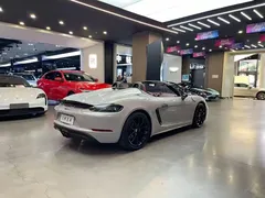 2022 Porsche 718 Spyder 2.0T, белый — фото 22