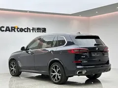 2022 BMW X5 40Li M Sport Package, чёрный — фото 3