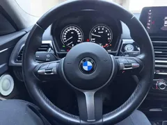 2023 BMW 1 Series 120i M Sport Night Edition, белый — фото 13
