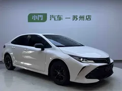 2021 Toyota Corolla TNGA 1.5L CVT GR Sport, белый — фото 3