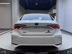 2021 Toyota Corolla TNGA 1.5L CVT GR Sport, белый — фото 5