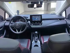 2021 Toyota Corolla TNGA 1.5L CVT GR Sport, белый — фото 20