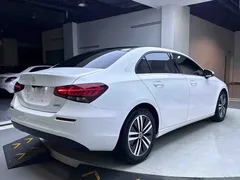2022 Mercedes-Benz A-Class A 180 L Sport Sedan, белый — фото 6