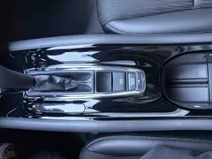 2022 Honda Vezel 1.5L CVT Pioneer, чёрный — фото 16