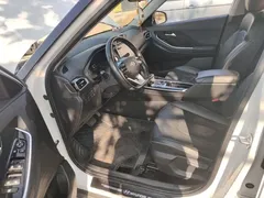 2020 Hyundai Creta 1.5L CVT DLX Premium, белый — фото 14