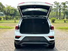 2021 Volkswagen T-Roc 280TSI DSG 2WD Comfort, белый — фото 11