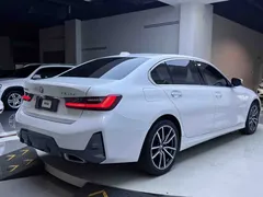 2023 BMW 3 Series 320Li M Sport Package, белый — фото 6