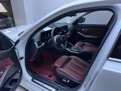 2023 BMW 3 Series 320Li M Sport Package, белый — фото 9