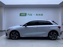 2022 Audi A3 Sportback 35 TFSI Luxury Sport, белый — фото 7