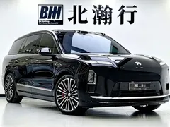 2026 Nio ES8 6-seat Executive Signature, чёрный — фото 3