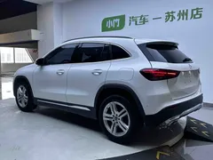 2020 Mercedes-Benz GLA 180, белый — фото 4