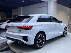 2023 Audi A3 Sportback 35 TFSI Fashion Sport, белый — фото 6