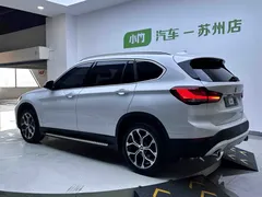 2022 BMW X1 Premium, белый — фото 4