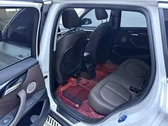 2022 BMW X1 Premium, белый — фото 10