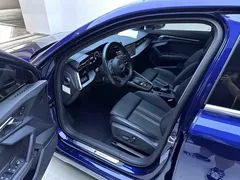 2022 Audi A3L Limousine 35 TFSI Fashion Sport, синий — фото 9
