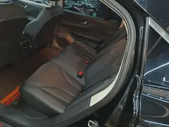 2023 Hongqi E-QM5 Basic Mobility, чёрный — фото 17