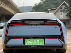 2025 Xpeng P7 702 Long Range Ultra, синий — фото 19
