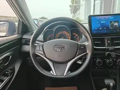 2022 Toyota Yaris L Zhixuan X 1.5L CVT Luxury Plus, белый — фото 6