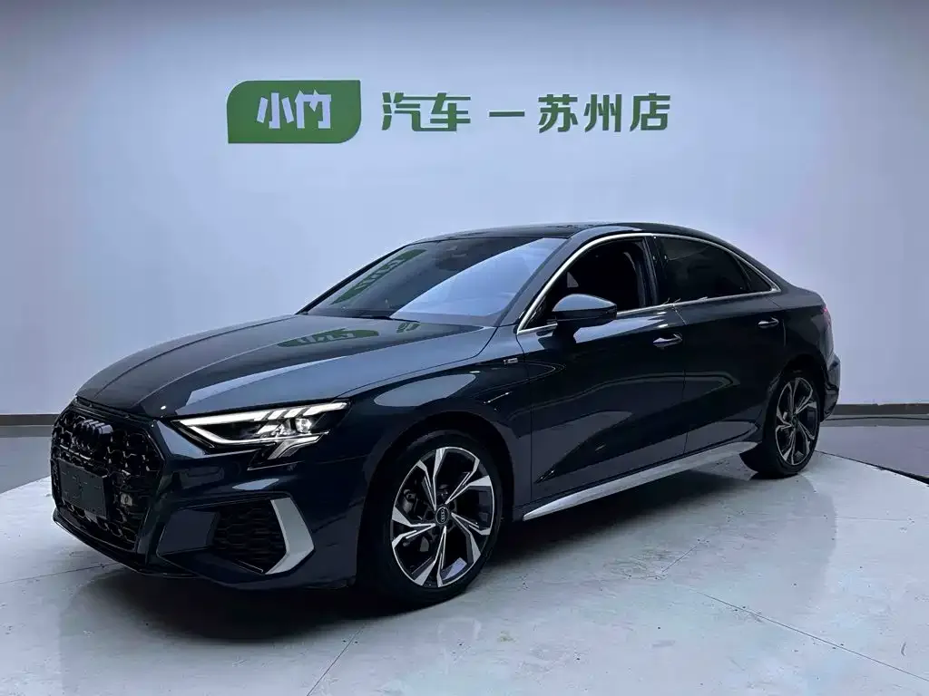 2022 Audi A3L Limousine 35 TFSI Luxury Sport