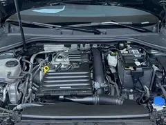 2022 Audi A3L Limousine 35 TFSI Luxury Sport, зелёный — фото 22