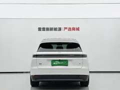 2025 Li Auto i6 2WD Standard, белый — фото 3