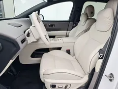 2025 Li Auto i6 2WD Standard, белый — фото 5