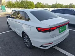 2023 Geely Emgrand 4th Gen Champion 1.5L CVT Premium, белый — фото 5