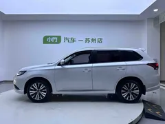 2021 Mitsubishi Outlander 2.0L 2WD 5, белый — фото 7