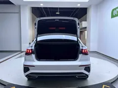 2023 Audi A3L Limousine 35 TFSI Fashion Sport, белый — фото 22