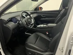 2021 Hyundai Tucson L 1.5T DCT LUX Premium, белый — фото 10