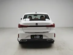 2022 Changan Eado PLUS 1.4T GDI DCT Premium, белый — фото 5