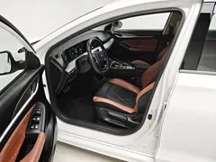 2022 Changan Eado PLUS 1.4T GDI DCT Premium, белый — фото 13