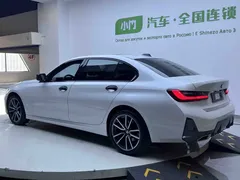 2023 BMW 3 Series 320Li M Sport Package, белый — фото 4
