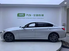 2023 BMW 3 Series 320Li M Sport Package, белый — фото 7