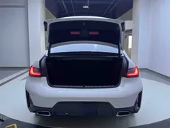 2023 BMW 3 Series 320Li M Sport Package, белый — фото 23