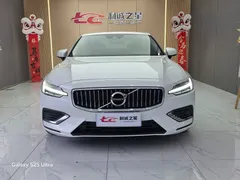 2020 Volvo S60 T4 Luxury, белый — фото 2