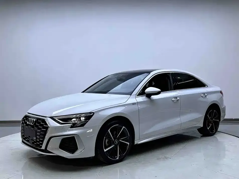 2022 Audi A3L Limousine 35 TFSI Luxury Sport