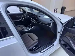 2023 BMW 3 Series 320Li M Sport Package, белый — фото 11